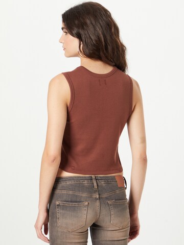 BDG Urban Outfitters Top 'STAY LUCKY' w kolorze brązowy