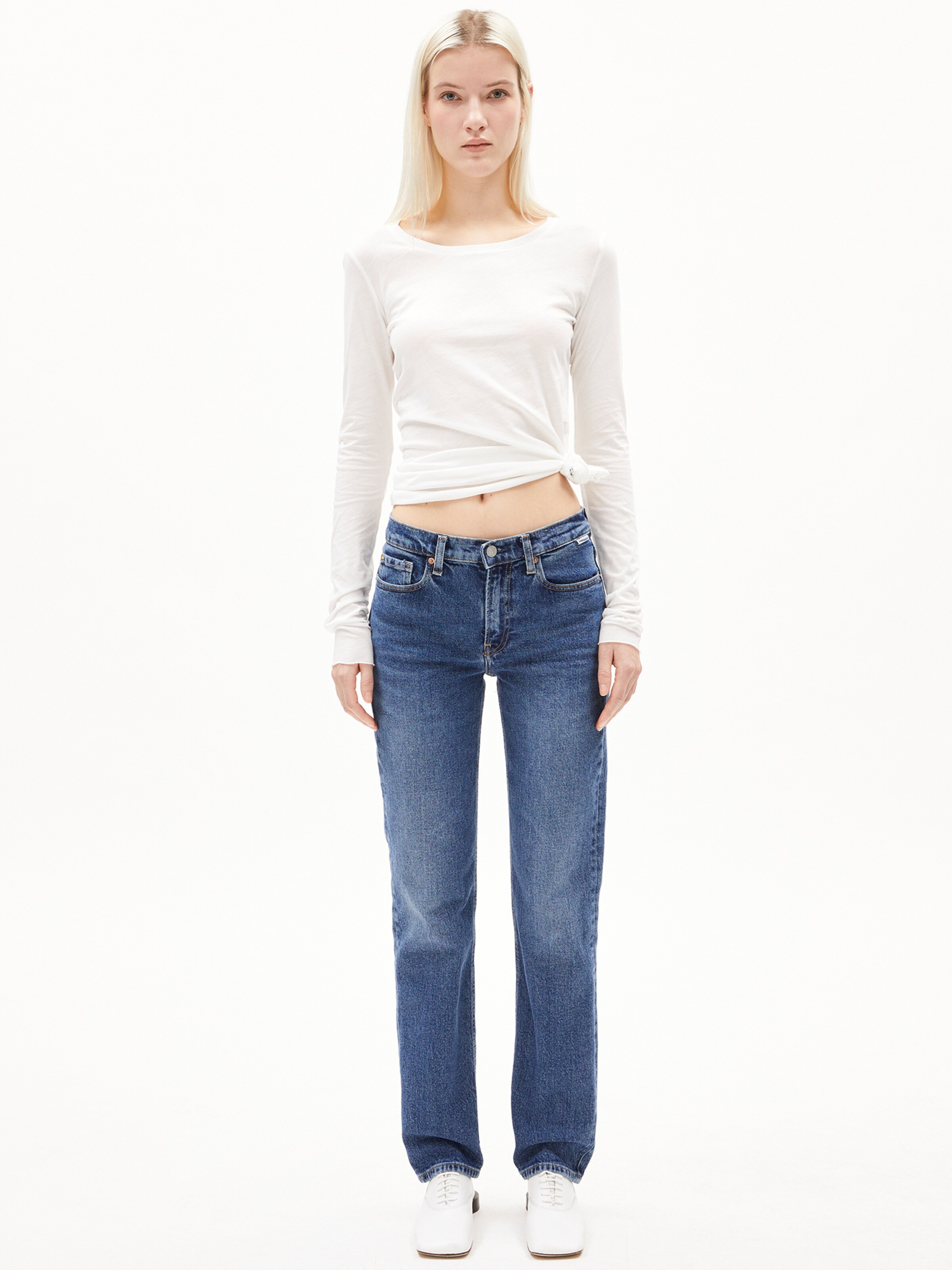 ARMEDANGELS Slimfit Jeans 'Carenaa' in Blau: Vorderseite