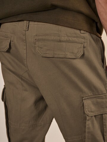 Next Slimfit Cargobroek in Beige