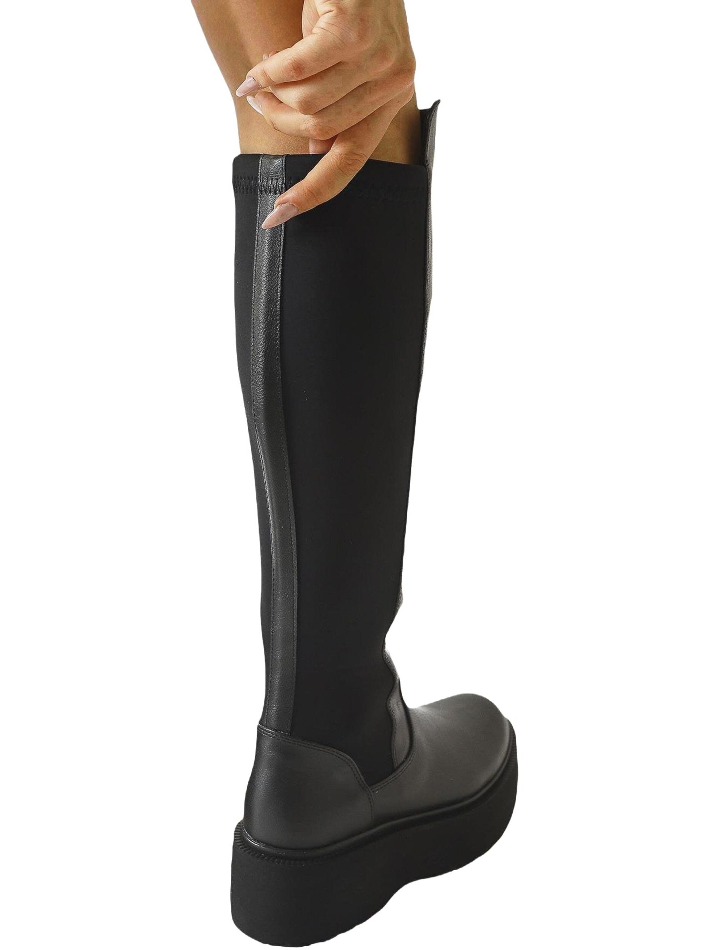 Limoya Boots 'Ceres' in Black