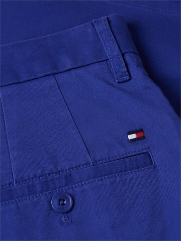 TOMMY HILFIGER Regular Shorts in Blau