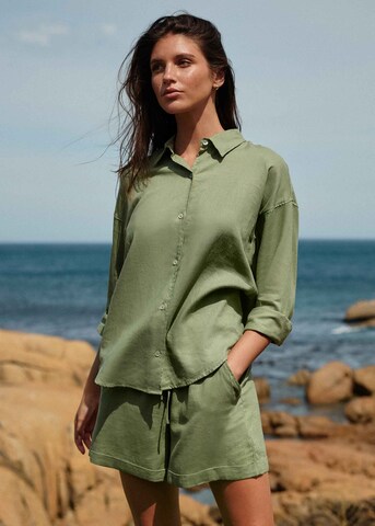 CALZEDONIA Blouse in Green: front