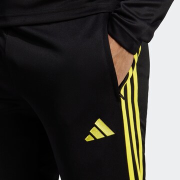 ADIDAS PERFORMANCE Slimfit Sporthose 'Tiro 23 Club ' in Schwarz