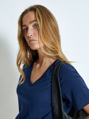 minus Shirt 'Leti' in Blauw