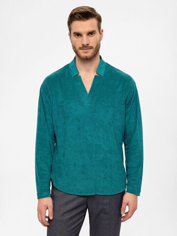 Antioch Shirt in Groen: voorkant