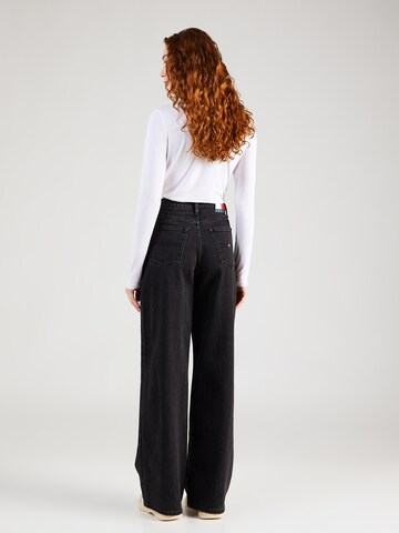 Tommy Jeans Wide leg Jeans 'CLAIRE WIDE LEG' in Black