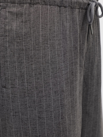 Regular Pantalon Vero Moda Curve en gris