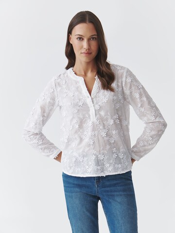 Camicia da donna 'RELIA' di TATUUM in bianco
