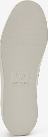 Sneaker bassa di Katy Perry in bianco