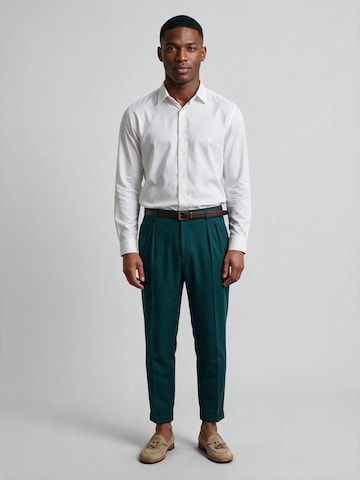 Antioch - Tapered Pantalón plisado en verde: frente