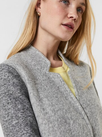 VERO MODA Between-Seasons Coat 'SOFIA' in Grey