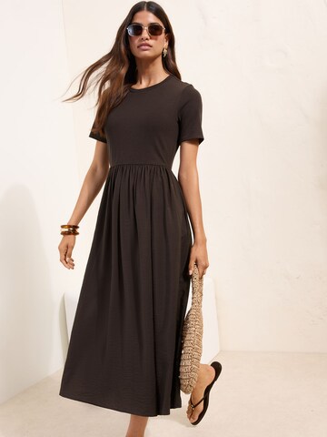 Friends Like These - Vestido en marrón