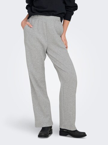 ONLY Loose fit Trousers in Grey: front