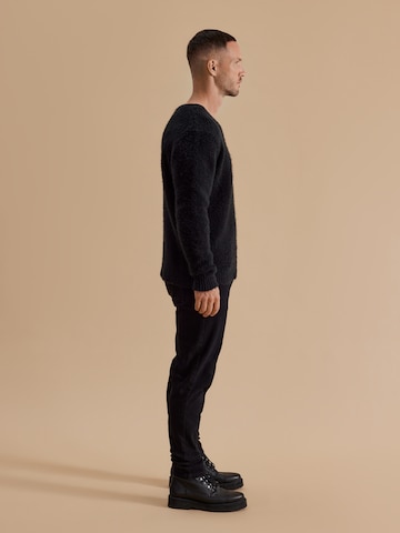 DAN FOX APPAREL Sweater 'Jonte' in Black