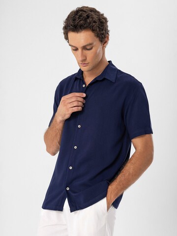Antioch Regular fit Button Up Shirt 'Collar' in Blue