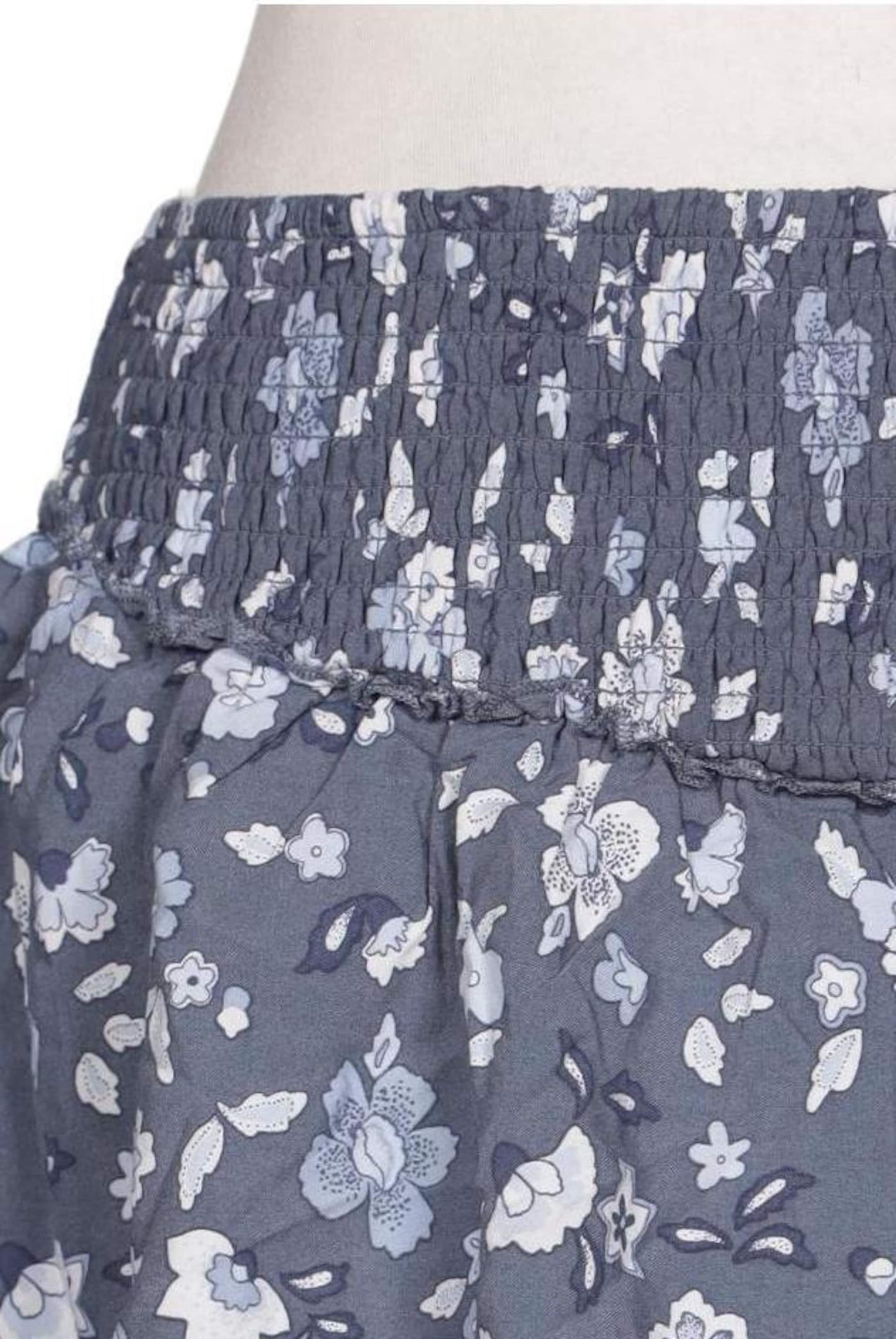 HOLLISTER Skirt in M in Blue