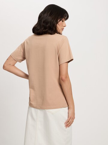 CROSS JEANS T-Shirt in Beige