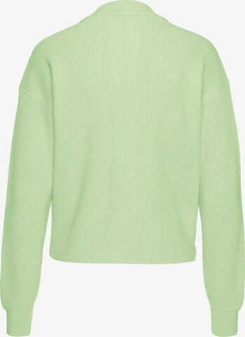 LASCANA Sweater in Green