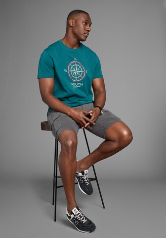 DELMAO T-Shirt 'Delmao' in Grün