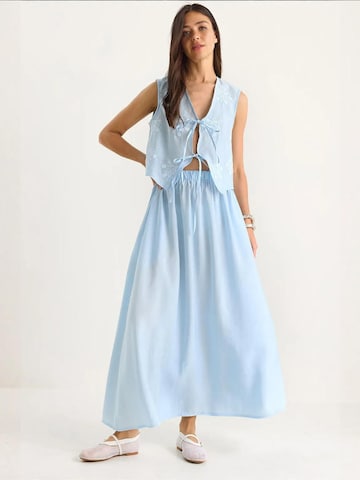 Costume Bianco Lucci en bleu : devant