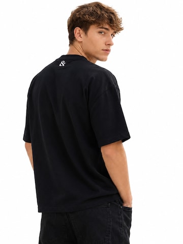 Perfect&Basic - Camiseta de fútbol 'Oversize Tee Unisex – “Mandrillus sphinx”' en negro