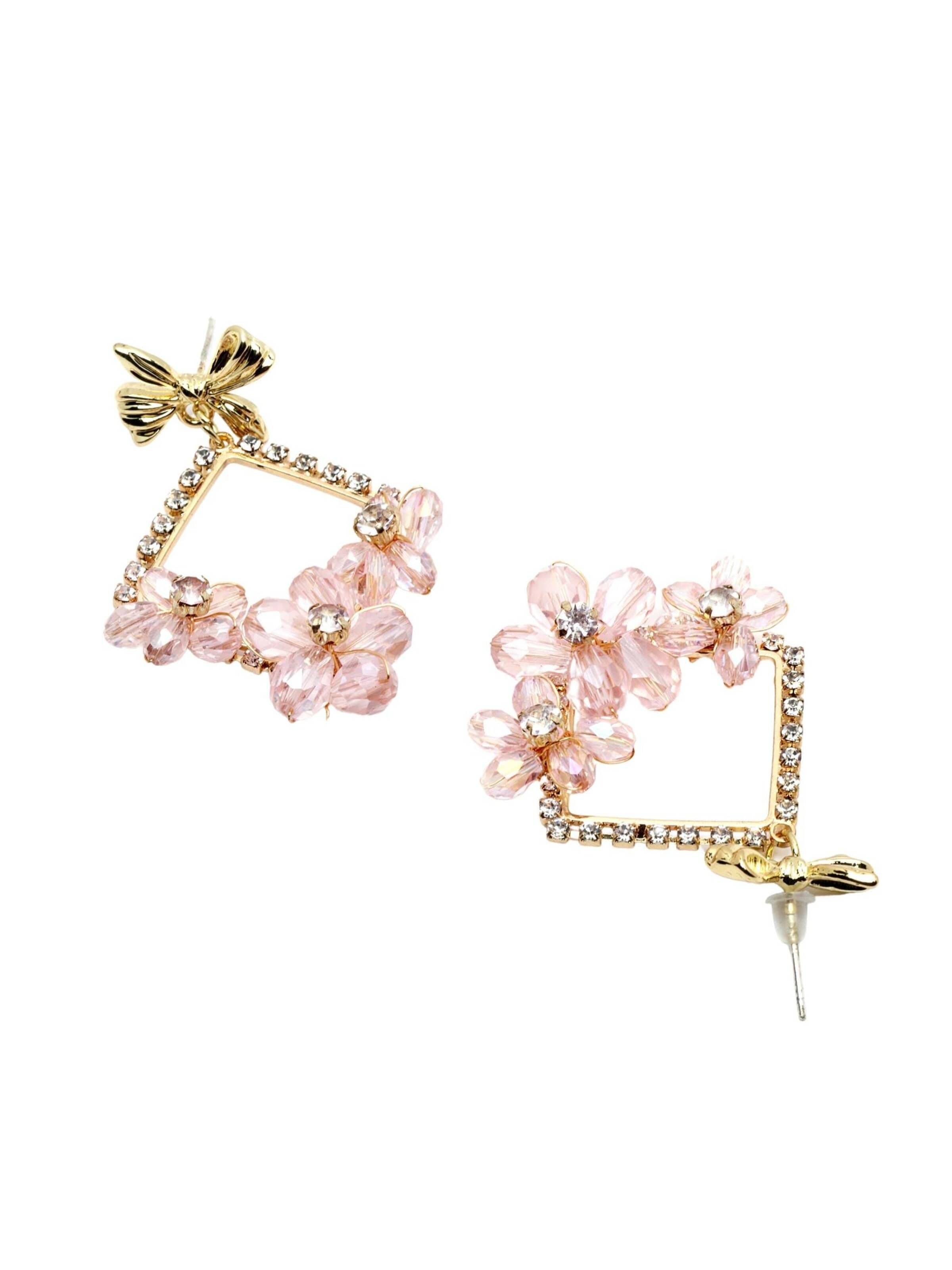 Boucles d'oreilles 'Vesnaka' AVANT-GARDE PARIS en or