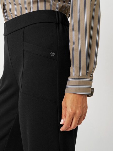TONI Regular Trousers 'Sue' in Black