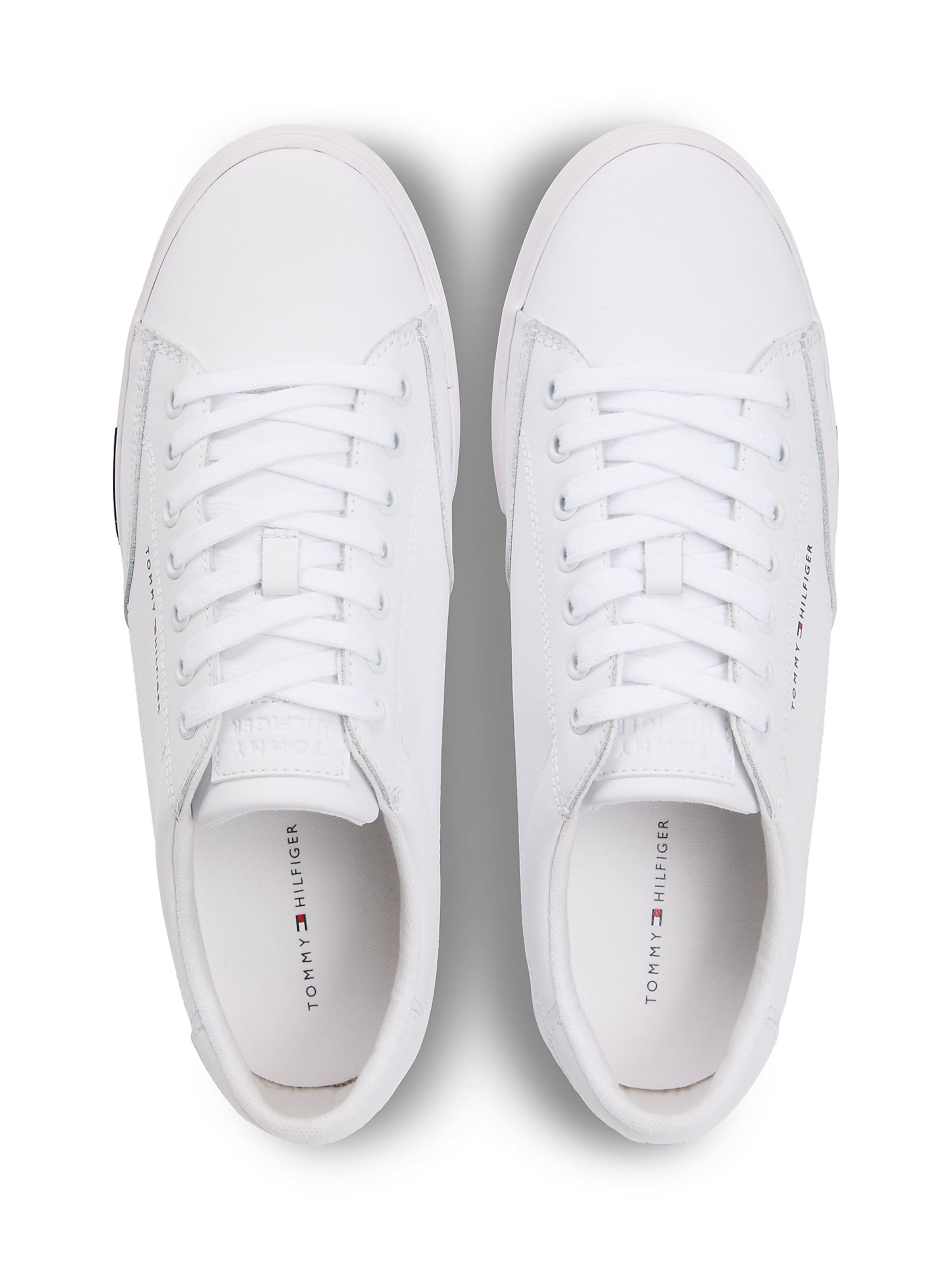 TOMMY HILFIGER Sneaker in Weiß