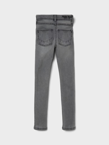 Slimfit Jeans 'Pete' di NAME IT in grigio