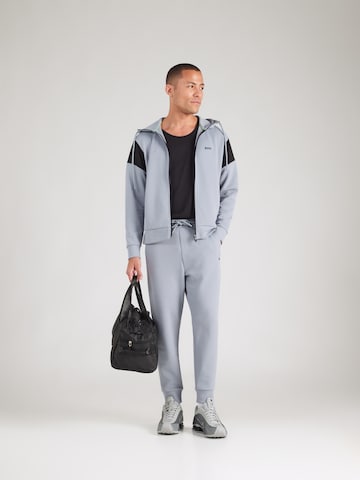BOSS - Ropa para correr en gris