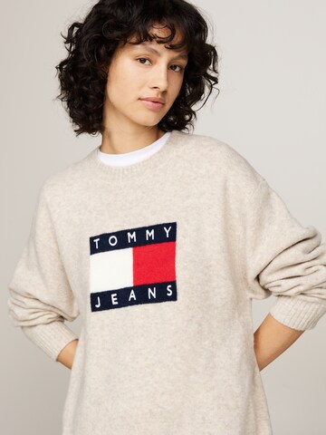 Tommy Jeans Curve Gebreide jurk in Beige