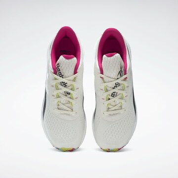 Chaussure de course Reebok en blanc