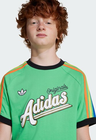 ADIDAS ORIGINALS T-Shirt in Grün