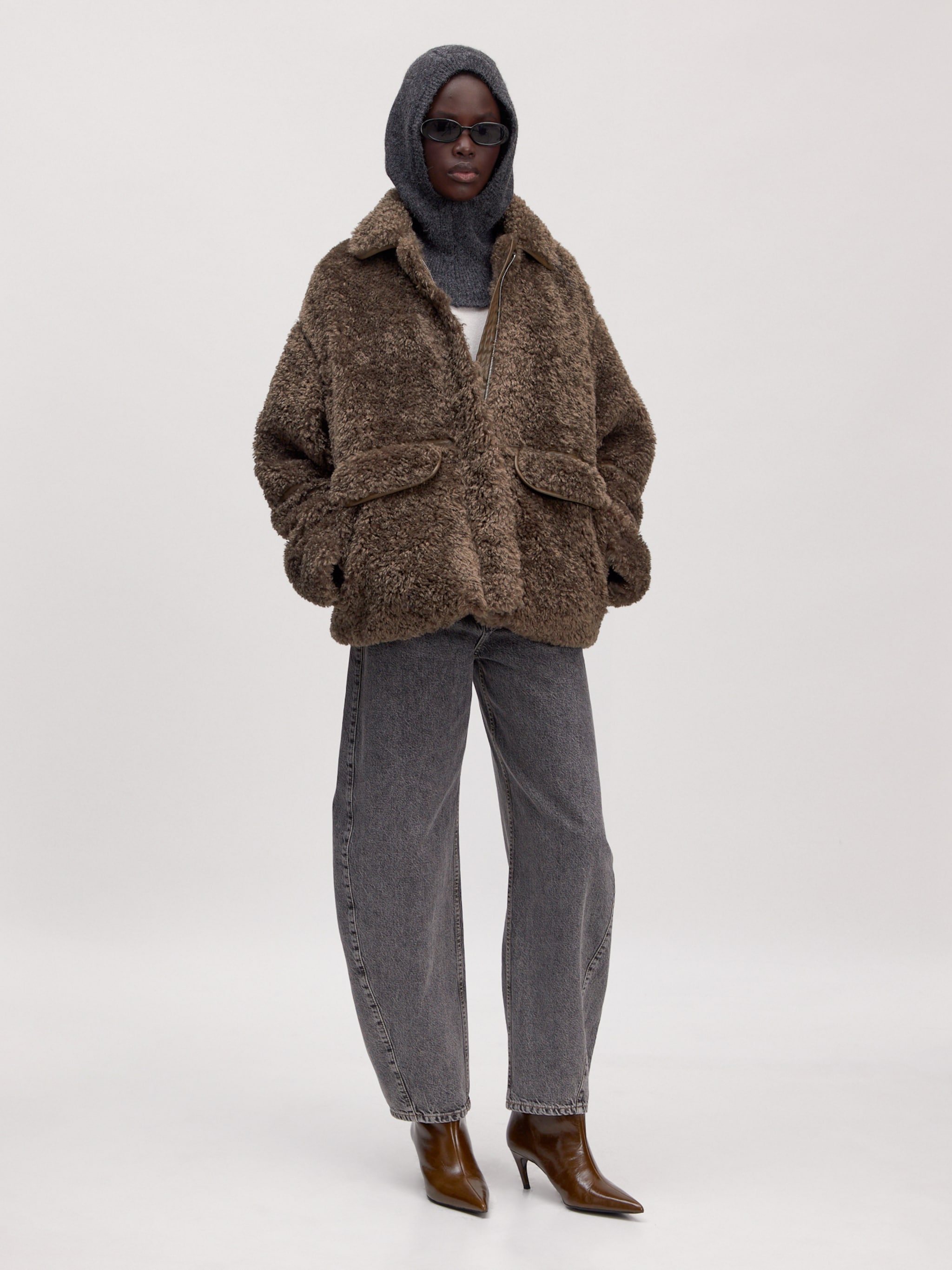 EDITED Produkte Jacke 'Amia' braun