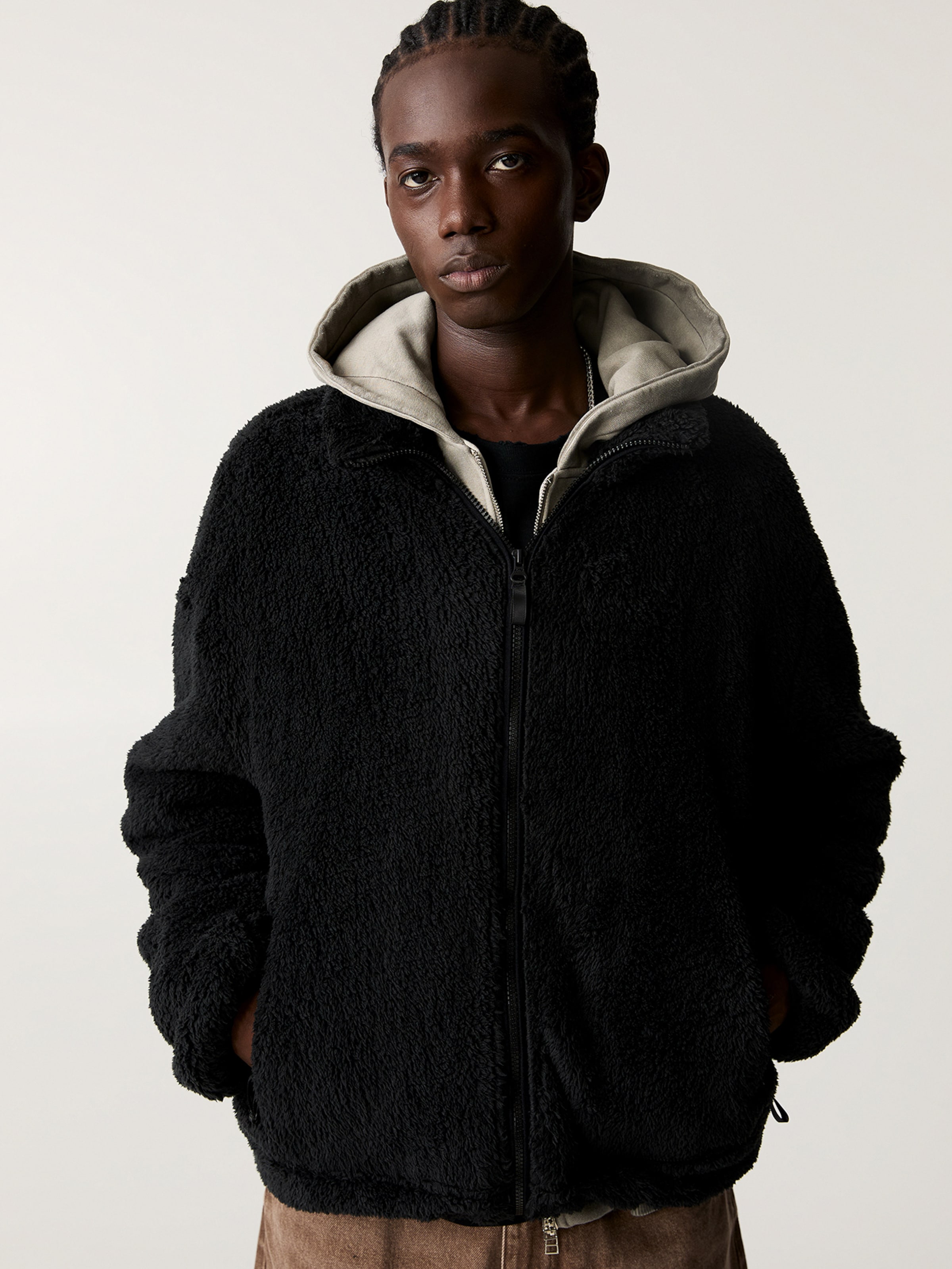 Pull Bear Between season jacket in Black ABOUT YOU