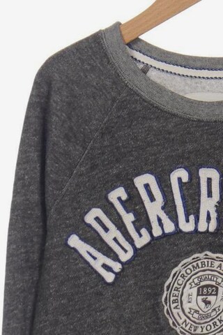 Abercrombie & Fitch Sweatshirt & Zip-Up Hoodie in S in Grey