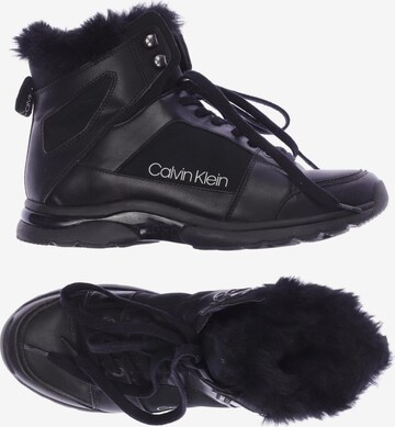 Calvin Klein Dress Boots in 40 in Black: front