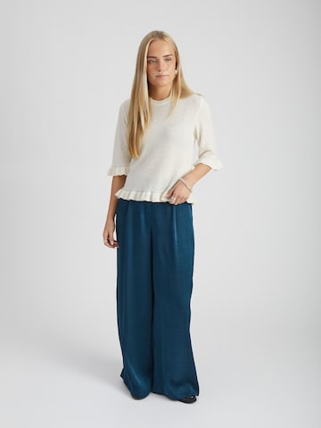 Top 'Saga' di Peppercorn in bianco