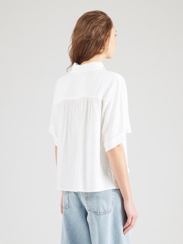 FREEMAN T. PORTER Blouse in White