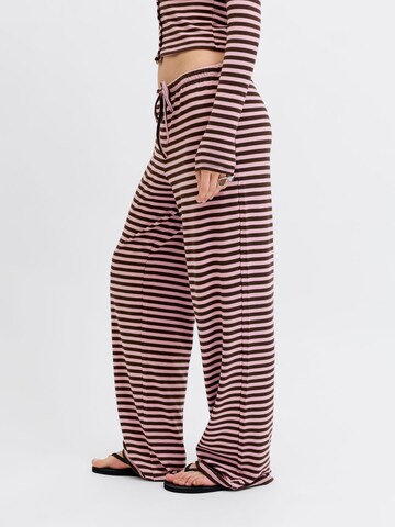 Regular Pantalon 'JXPaula' JJXX en rose