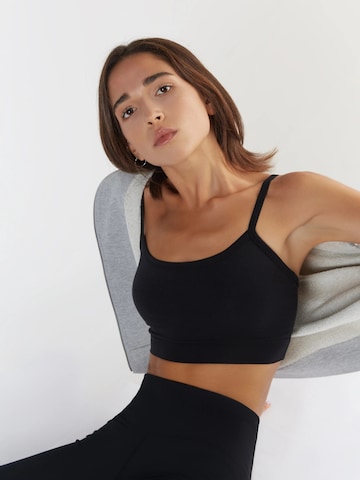 True North Top in Black