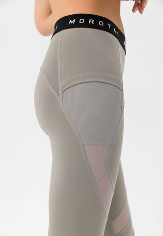 Skinny Pantalon de sport 'Naka' MOROTAI en gris