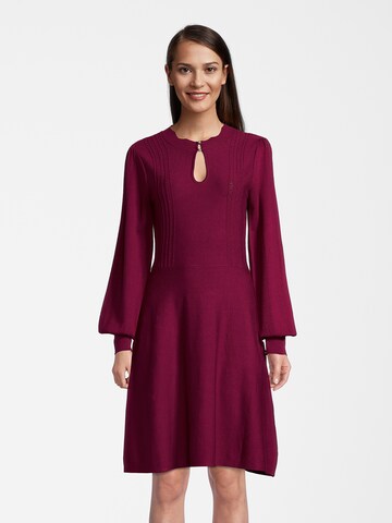 Orsay Knitted dress in Purple: front