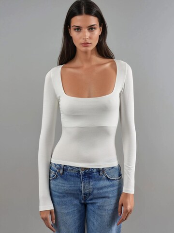 Busem Shirt in White