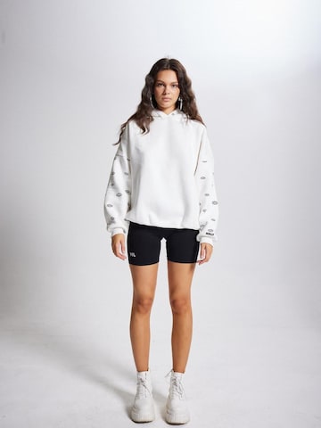 HOLLY LOLLY Sweatshirt in Wit