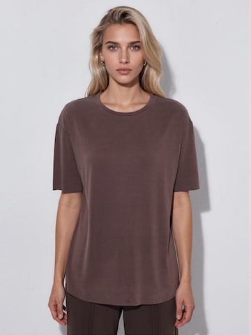 Busem T-Shirts in Braun