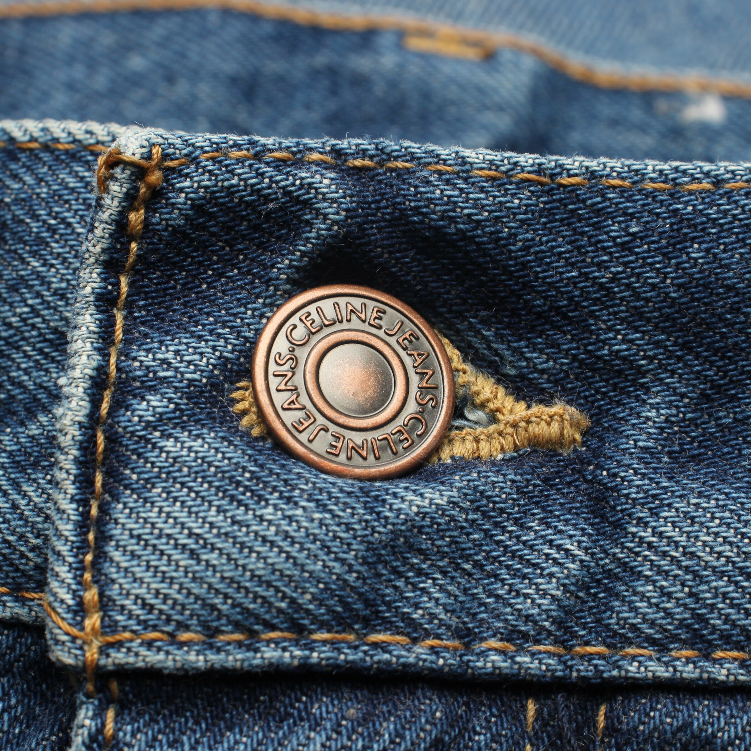 Céline Jeans in 29 in Blue