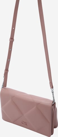 Calvin Klein - Bolso de hombro en lila