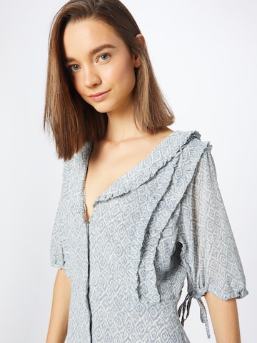 Robe-chemise 'IRDEMI' Atelier Rêve en gris