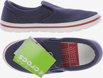 Crocs Flats & Loafers in 38,5 in Blue: front
